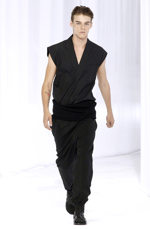 Dior Homme - Spring/Summer 2011 Full Show - Menswear ...